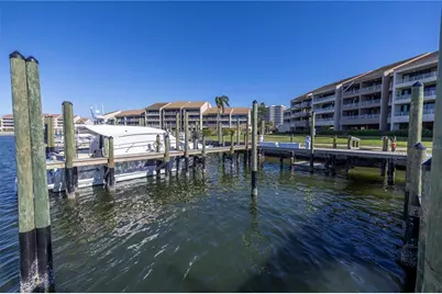 2795 Kipps Colony Drive S #305, Saint Petersburg, FL 33707 - Photo 7