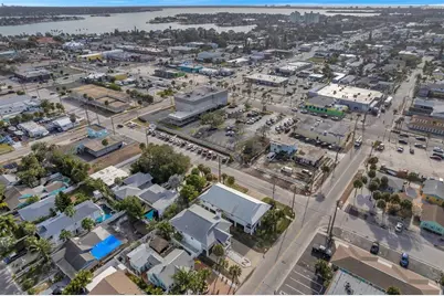 7615 Coquina Way, Saint Pete Beach, FL 33706 - Photo 31