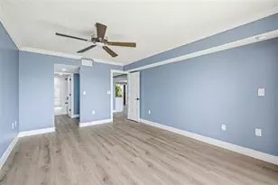 7520 Sunshine Skyway Ln S, Saint Petersburg, FL 33711 - Photo 25