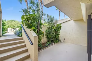 7520 Sunshine Skyway Ln S, Saint Petersburg, FL 33711 - Photo 5