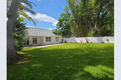 16007 Pennington Road, Tampa, FL 33624 - Photo 7