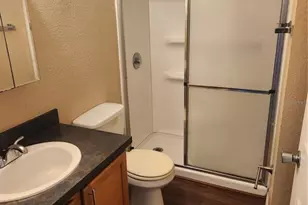 5901 Bryce Ln, Tampa, FL 33615 - Photo 5