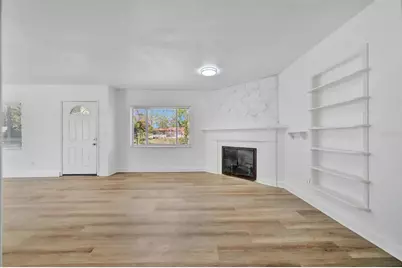 6348 7th Avenue N, Saint Petersburg, FL 33710 - Photo 5