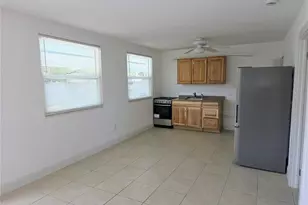 6931 Hibiscus Ave S, South Pasadena, FL 33707 - Photo 5