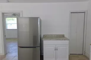 6931 Hibiscus Ave S, South Pasadena, FL 33707 - Photo 9