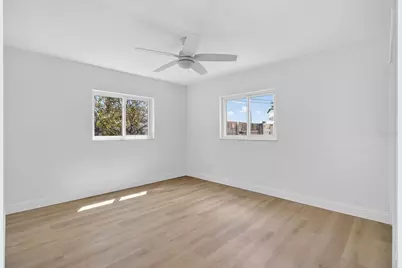 7919 Causeway Boulevard S, Saint Petersburg, FL 33707 - Photo 29