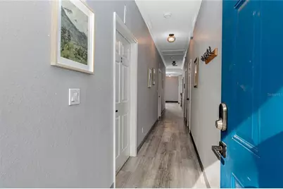 1835 16th Street S, Saint Petersburg, FL 33705 - Photo 17