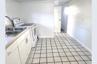 360 5th Avenue NW, Largo, FL 33770 - Photo 11