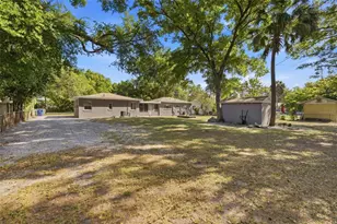 1709 NE Lambright St, Tampa, FL 33610 - Photo 25