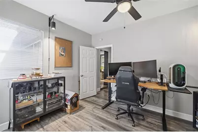 1709 NE Lambright Street, Tampa, FL 33610 - Photo 17