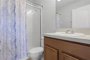 15519 Telford Spring Dr, Sun City Center, FL 33573 - Photo 13