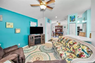 300 S Florida Ave, Tarpon Springs, FL 34689 - Photo 13