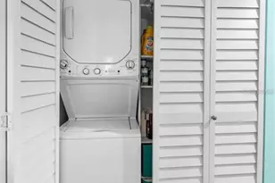 300 S Florida Ave, Tarpon Springs, FL 34689 - Photo 23