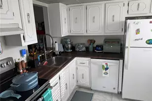 11485 Oakhurst Rd, Largo, FL 33774 - Photo 9