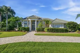 18634 Avenue Capri, Lutz, FL 33558 - Photo 3