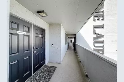 201 W Laurel Street #1006, Tampa, FL 33602 - Photo 5