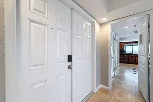 201 W Laurel St, Tampa, FL 33602 - Photo 7