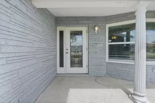 710 116th Ave, Treasure Island, FL 33706 - Photo 31