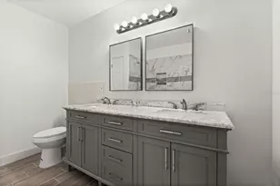 710 116th Ave, Treasure Island, FL 33706 - Photo 35