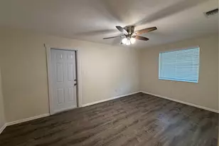 1740 W Walnut St, Tampa, FL 33607 - Photo 9