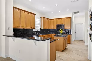 5905 Cherry Oak Dr, Valrico, FL 33596 - Photo 11