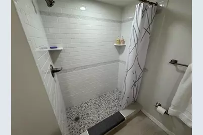 5720 13th Avenue N #106B, Saint Petersburg, FL 33710 - Photo 31
