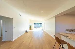 2110 Alcazar Way S, Saint Petersburg, FL 33712 - Photo 9