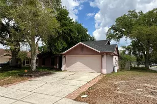 1402 Shell Flower Dr, Brandon, FL 33511 - Photo 3