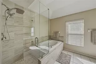 5104 Whispering Leaf Trail, Valrico, FL 33596 - Photo 43