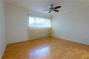 6860 Whitman Ct, Sarasota, FL 34243 - Photo 21