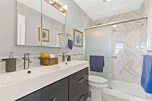 1365 Snell Isle Blvd NE, Saint Petersburg, FL 33704 - Photo 15