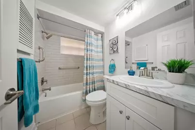 4129 Stratford Drive #4129, New Port Richey, FL 34652 - Photo 13