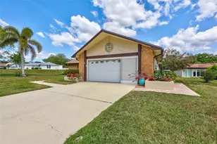 1735 Aberdeen Ct, Palm Harbor, FL 34684 - Photo 3