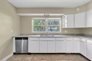 333 72nd Ave, Saint Pete Beach, FL 33706 - Photo 11