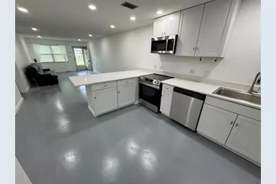 5720 13th Avenue N #106B, Saint Petersburg, FL 33710 - Photo 29