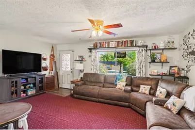 11207 Creekview Drive, Riverview, FL 33569 - Photo 7