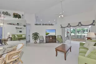 2422 E Del Webb Blvd, Sun City Center, FL 33573 - Photo 11