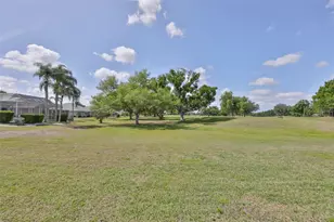 2422 E Del Webb Blvd, Sun City Center, FL 33573 - Photo 5