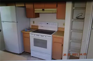 4407 Pine Meadow Ct, Tampa, FL 33624 - Photo 7