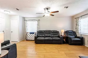 1457 Marigold Dr, Lakeland, FL 33811 - Photo 7