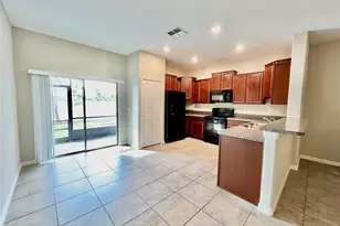 7639 Ginger Lily Ct, Tampa, FL 33619 - Photo 7