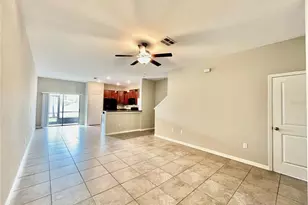 7639 Ginger Lily Ct, Tampa, FL 33619 - Photo 3
