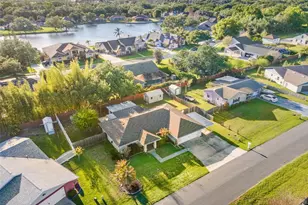 703 Scott Lake Village S, Lakeland, FL 33813 - Photo 5