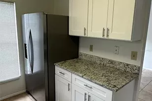 2008 Shadow Pine Dr, Brandon, FL 33511 - Photo 17