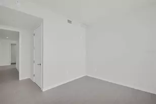 400 Central Ave, Saint Petersburg, FL 33701 - Photo 51