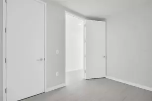 400 Central Ave, Saint Petersburg, FL 33701 - Photo 37