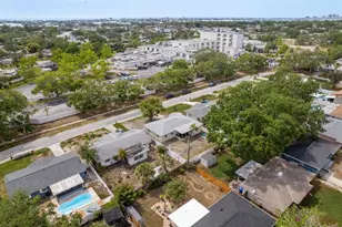 2153 Pocahontas Dr, Largo, FL 33774 - Photo 37