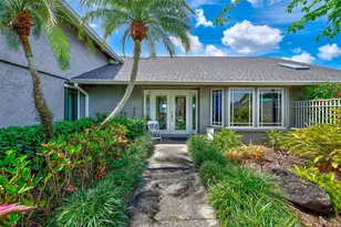 10976 Harborside Dr, Largo, FL 33773 - Photo 3