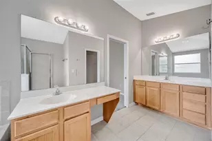 6337 Bridgecrest Dr, Lithia, FL 33547 - Photo 15