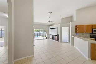 32042 Cypress Valley Dr, Wesley Chapel, FL 33545 - Photo 9